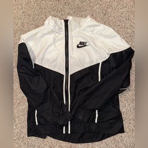 Nike windbreaker